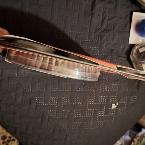 BREAKFAST FUN! 2 Wilton NIB 9 cavity Breakfast Sandwich maker 3 Quiche Pans - Picture 8 of 9